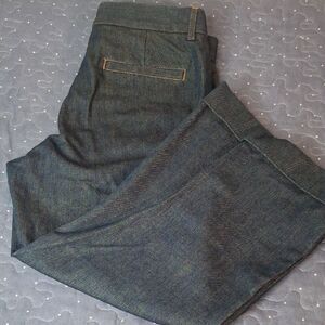 GAP Women's Dark Blue Cropped Jeans size 6